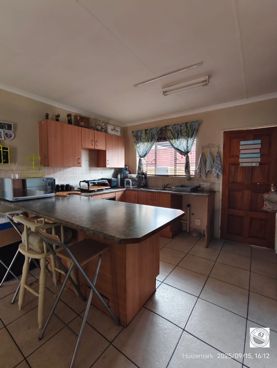 2 Bedroom Property for Sale in Sasolburg Ext 11 Free State